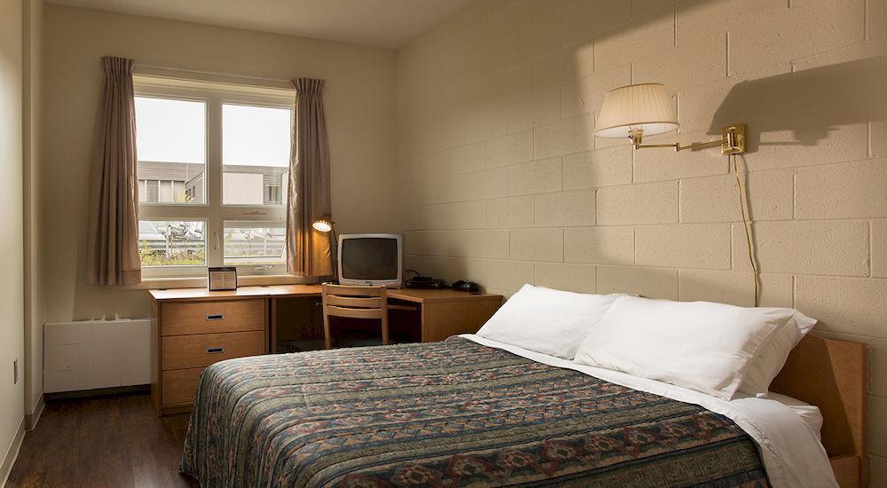 Unb Saint John Summer Hotel Bagian luar foto